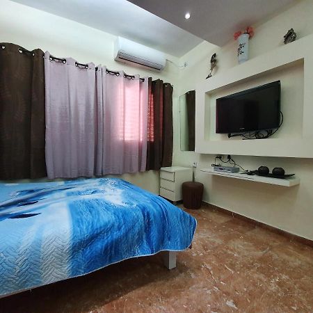Ezore Yam Apartmens - Elmali'Akh St. 4 巴特亚姆 外观 照片