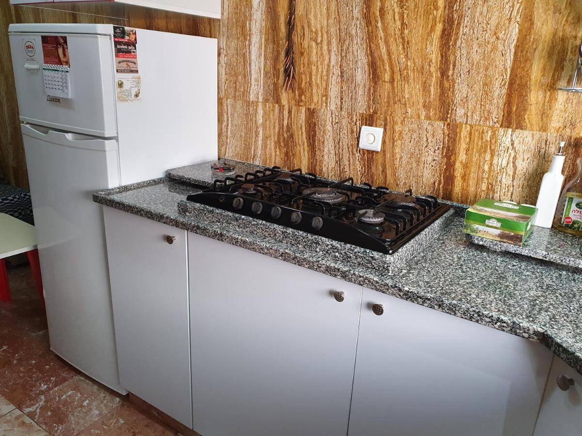 Ezore Yam Apartmens - Elmali'Akh St. 4 巴特亚姆 外观 照片