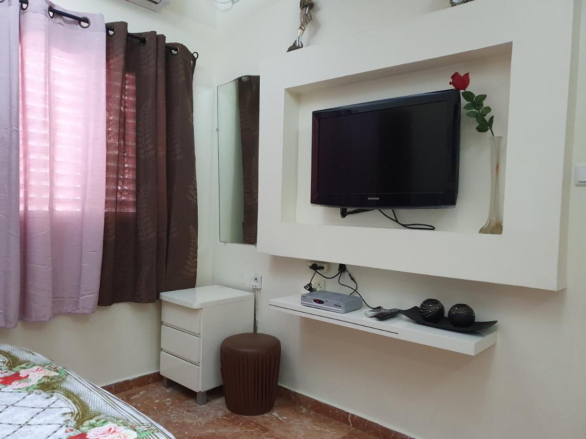 Ezore Yam Apartmens - Elmali'Akh St. 4 巴特亚姆 外观 照片